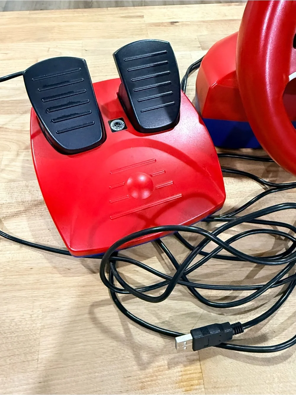Nintendo SWITCH Red Mario Racing Wheel & Pedals Controller